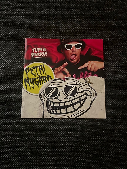 Petri Nygård Tupla sinkku CD "Lähekkö p****/ Trollaa"