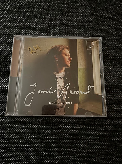 Jonne Aaron – Onnen vuodet CD-levy