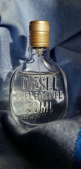 Diesel FuelForLife 50 ml tuoksu 20€