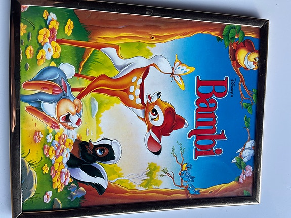 Lasten taulu Bambi