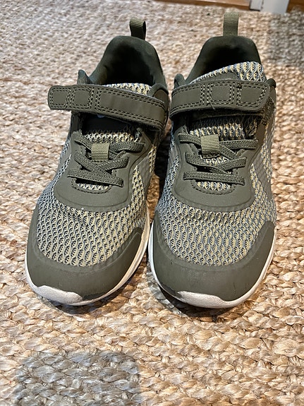 Hummel lasten tarralenkkarit koko 35