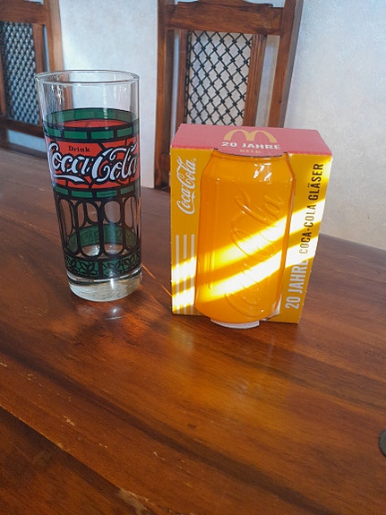 Vanhat Coca-Cola lasit