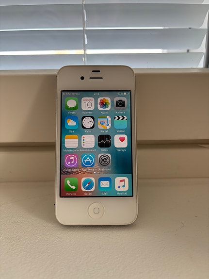 iPhone  4S