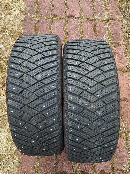 2 kpl 195/50/R16 Good Year Ultragrip Ice Arctic nastarenkaat