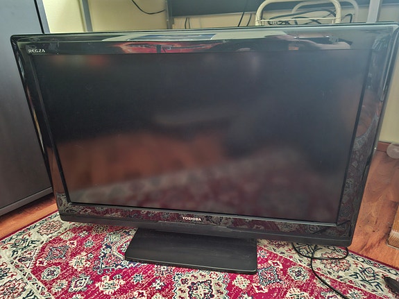Toshiba 32" TV