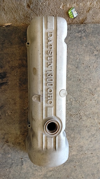 Datsun 1300 venttiilikoppa