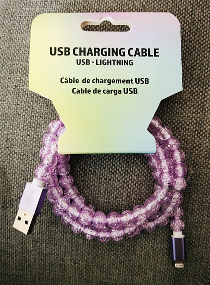 Uusi USB charging cable