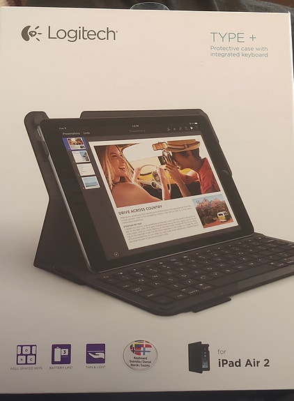 iPad Air 2 Näppäimistö ja suojakotelo Logitech