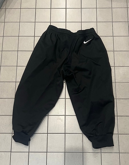 Nike jalkapallo maalivahdin housut 158/170 musta