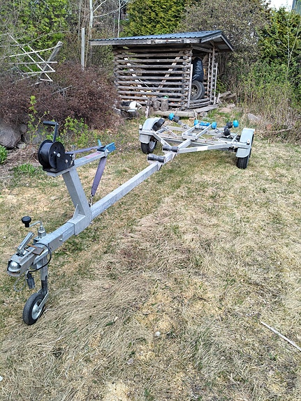 Vuokrataan venetraileri
