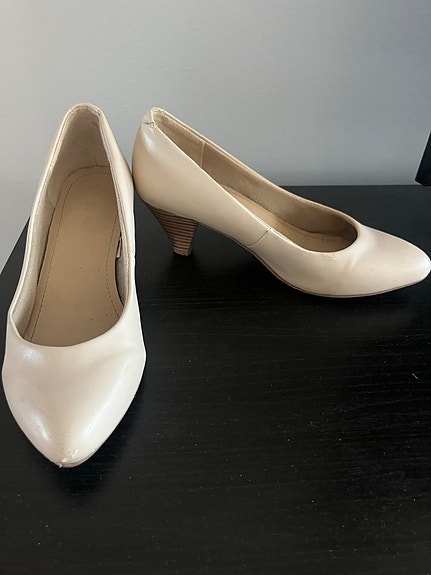 Nude / beige korkkarit, 38