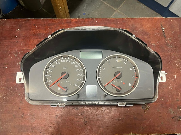 Volvo s40/v50 mittaristo