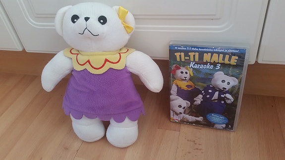 TAU-Nalle TiTi-Nallen pikkusisko ja DVD Karaoke 3