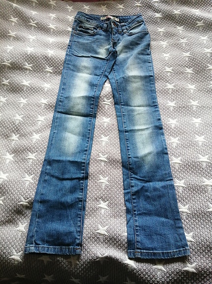 Only vaaleat farkut koko 32/34