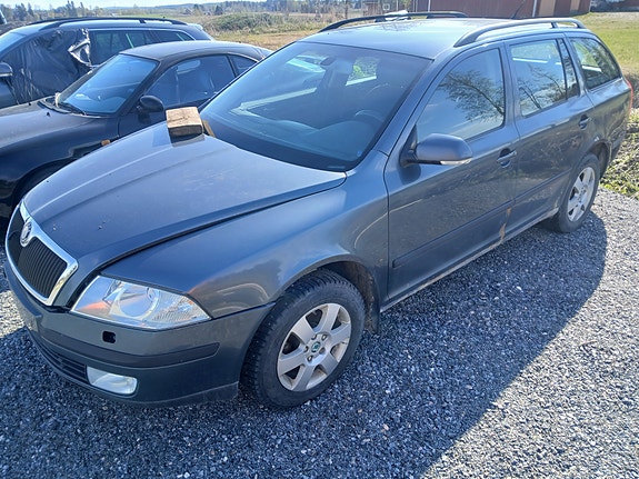 Skoda octavia 2006 1.6 aut.. osina