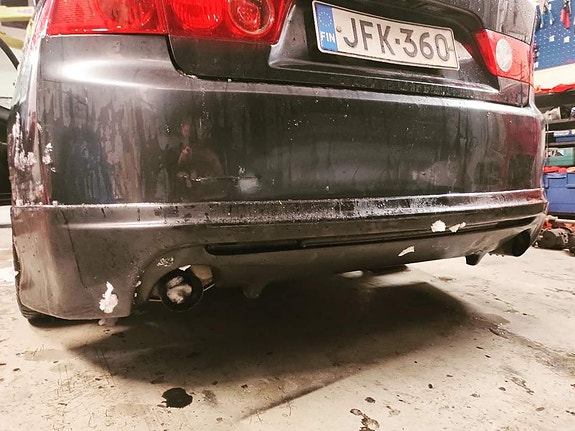 Honda Accord 03-07 takapuskurin lisä