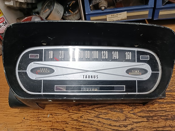 Ford Taunus 12M/15M mittaristo