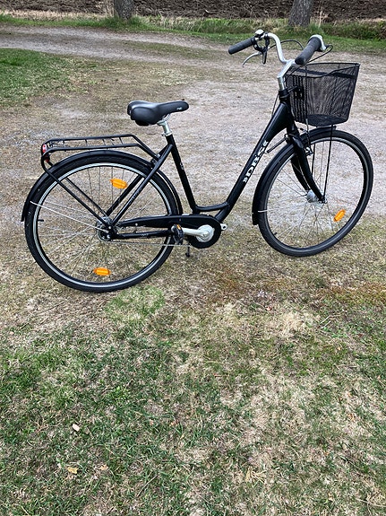 DBS kaupunkipyörä 51 cm 28" unisex musta