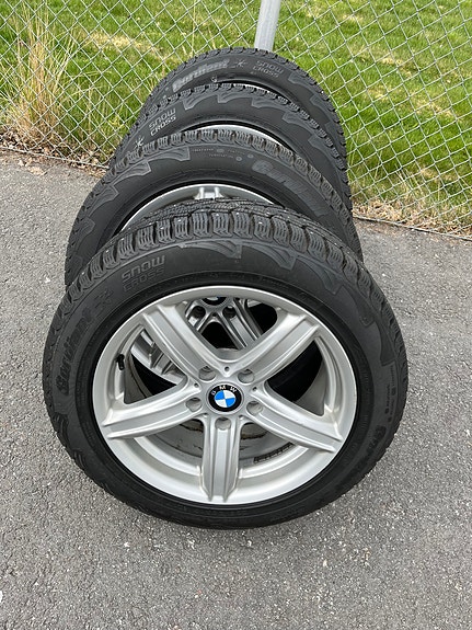BMW alut nastarenkailla
