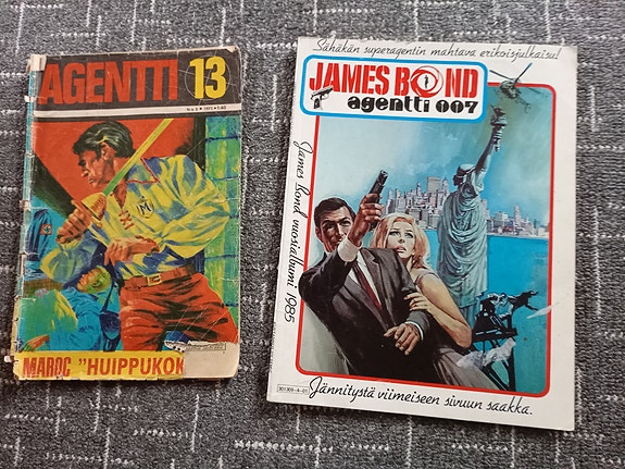 James Bond ja Agentti sarjakuvat