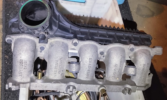 Volvo 5 sylinterisen imusarja