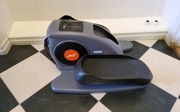 Jalkatreenilaite VibroLegs Elliptical