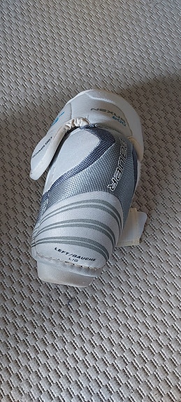 Bauer Nexus 600 kyynerpääsuojat
