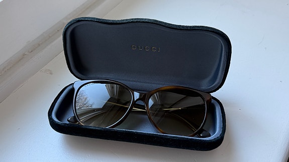 Gucci naisten aurinkolasit