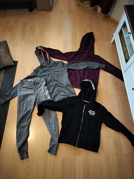 Tyttöjen vaatepaketti