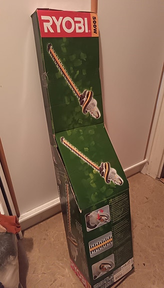Ryobi sähkökäyttöinen pensasleikkuri