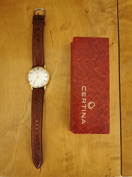 Certina 14K kultakello, n. vuosi 1970