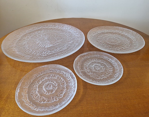 Iittala Solaris lautaset, kirkas lasi