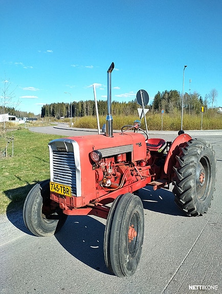 Valmet 361d traktori RST-putkella. -PÄIVITETTY TIETOJA- 361 d