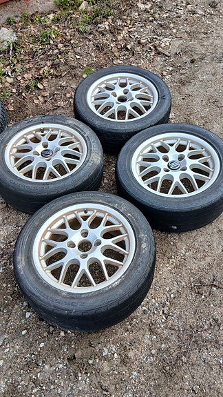 myydään volvon bbs vanteet