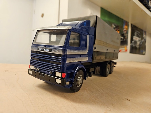 Emek Scania 142h kuorma-auto lelu / pienoismalli sininen