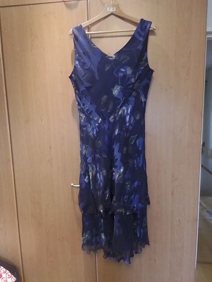 Silkkimekko juhlamekko koko 44