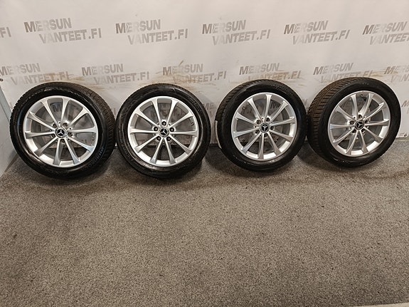 Kitkarengas sarja Mercedes Benz A177 A B CLA 17" Sis.Alv