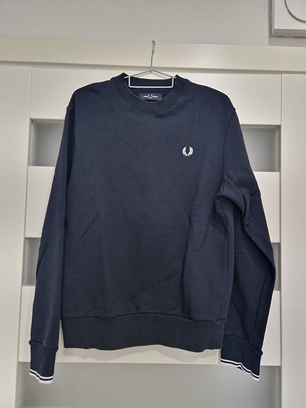 Fred Perry collegepaita, koko M