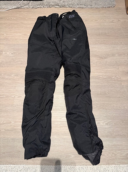 IXS Motorcycle ajohousut DLL musta