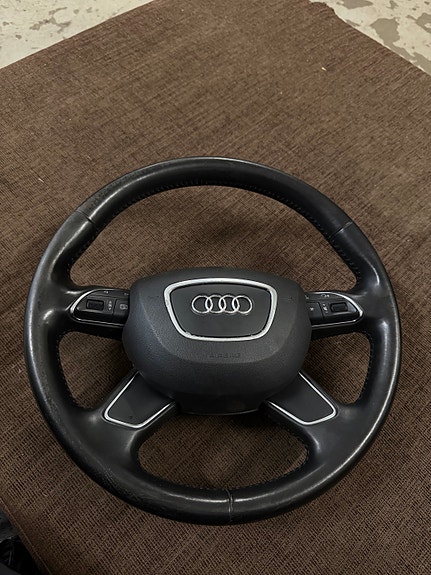 Audi A6 C7 ratti airbagilla