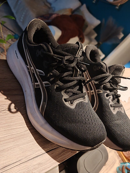 Asics juoksukengät 42,5