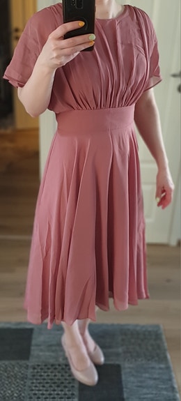 Juhlamekko, koko 34