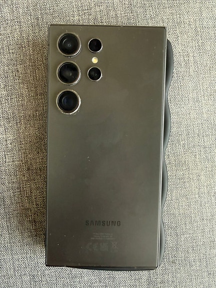 Samsung galaxyS24 1tb