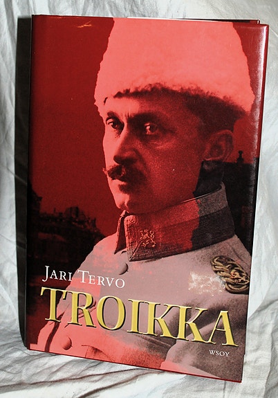 Jari Tervo TROIKKA (WSOY 6.p 2008)