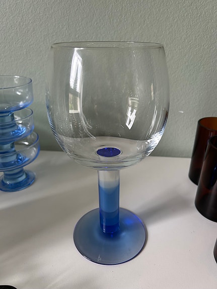 Olutlasi / viinipokaali, ’Mondo’, sininen, Kerttu Nurminen, Iittala