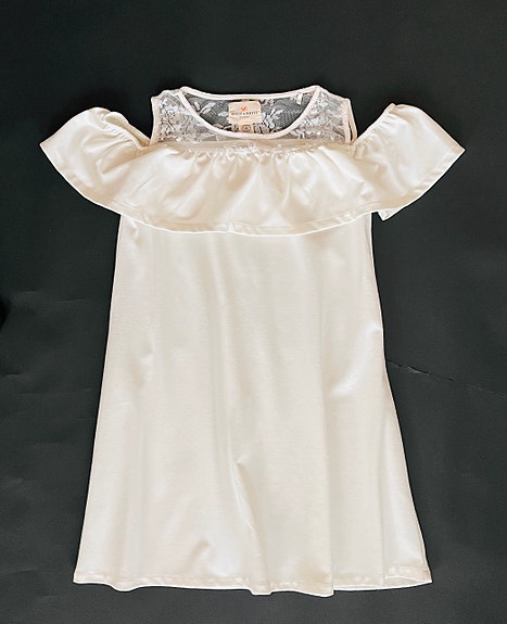 Lindex juhlamekko 152 cm
