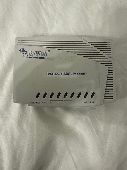 TeleWell TW-EA501 ADSL-modeemi