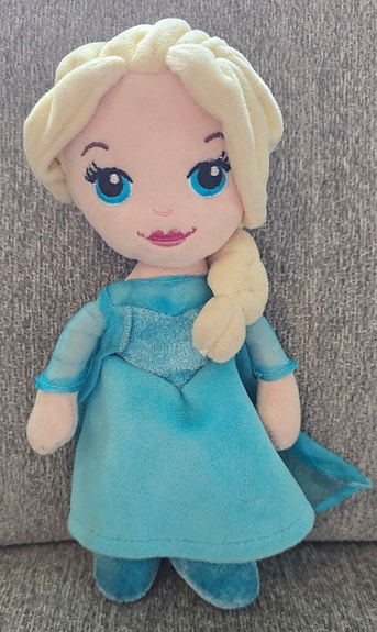 Disney Frozen Elsa pehmolelu nukke 20cm