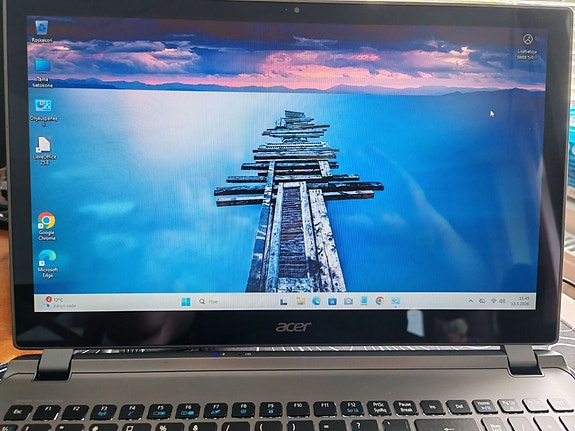 Acer Aspire v5-573P-34014G50aii, Windows 11 Home