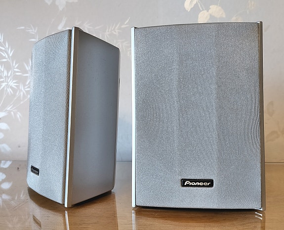 Pioneer kaiuttimet 75W